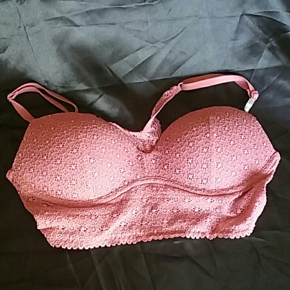 Victoria's Secret Pink lacy racerback bralette